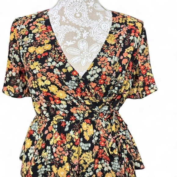 Madewell Black Floral Wrap Blouse Women's XXS Tie Waist Peplum Cottagecore Top - Picture 3 of 7